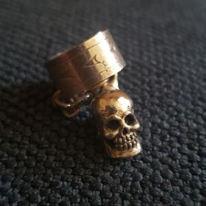 Skull Ear Cuff